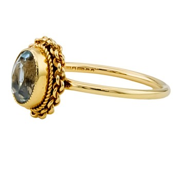 9ct gold Blue Topaz Ring size K